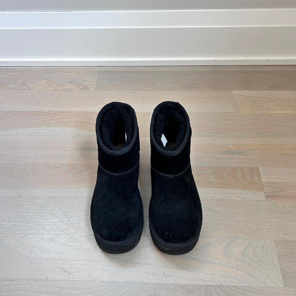 UGG Kids Classic Mini Platform Black Size 3